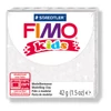 Kép 1/7 - FIMO Kids süthető gyurma, 42 g - glitter fehér (8030-052)