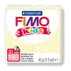 Kép 1/7 - FIMO Kids süthető gyurma, 42 g - gyöngyház sárga (8030-106)