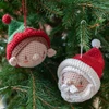Kép 3/3 - Horgolókészlet, Anchor Creativa Amigurumi figura - Mikulás és segédje