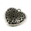 Kép 2/2 - Charm fémdísz, 1 db - szív, 3D, áttört