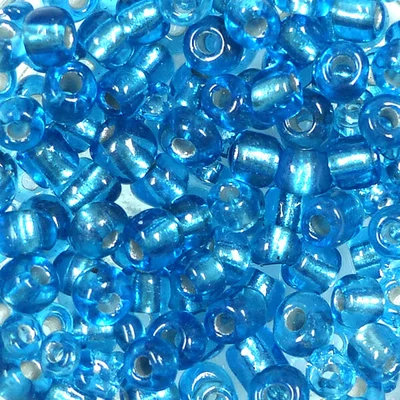 Kásagyöngy, átlátszó, ezüst béléssel, 4 mm - középkék