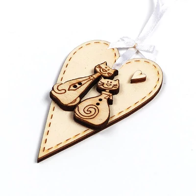 Fafigura, akasztható - Szív, sovány