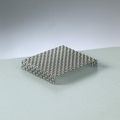 Tűzzománc rácsos alátét - 80x70 mm