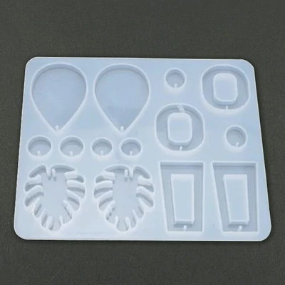Szilikon öntő- és nyomóforma műgyantához, Fimo-hoz - lapos fülbevaló, levél-csepp-geometrikus, 7 féle