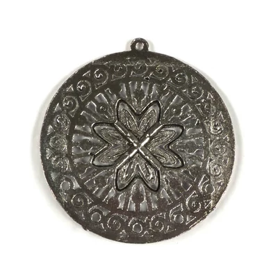 Charm fémdísz, 1 db - kerek, áttört, díszes