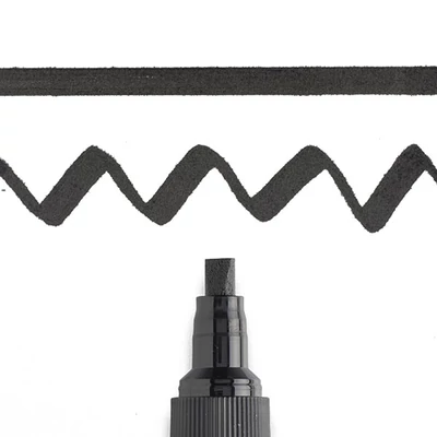 Sakura Pen-Touch Calligrapher kalligrafikus lakkfilc, medium (5 mm) - black