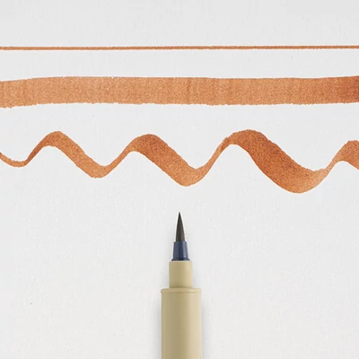 Sakura Pigma Brush ecsetfilc - brown