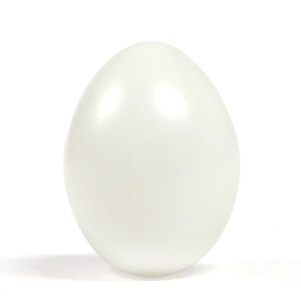 Színes műanyag tojás 6 cm - fehér, beszúrható