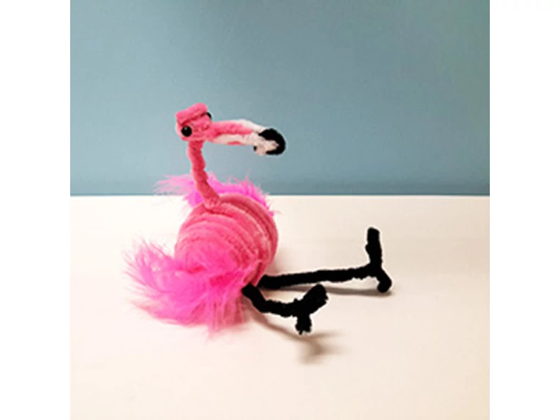 Zsenília flamingo báb