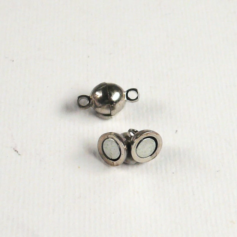 Mágneskapocs, gömb, 6 mm - ródium, 2 db
