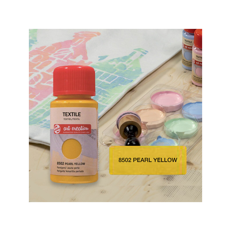 Art Creation textilfesték világos anyagra - 8502 Pearl yellow minta