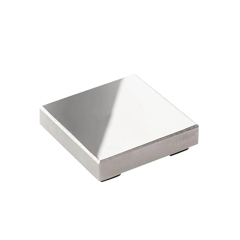 Fém alátét fémpecsételéshez, 5,5x5,5 cm