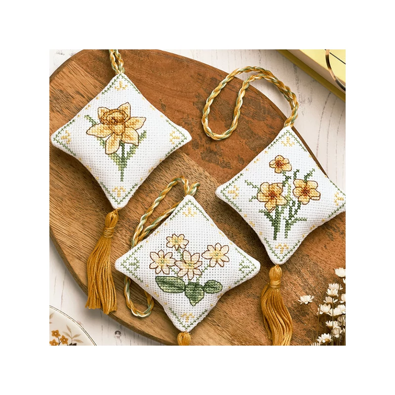 Keresztszemes hímzőkészlet, Anchor Spring Decorations - Tavaszi virágok, sárga