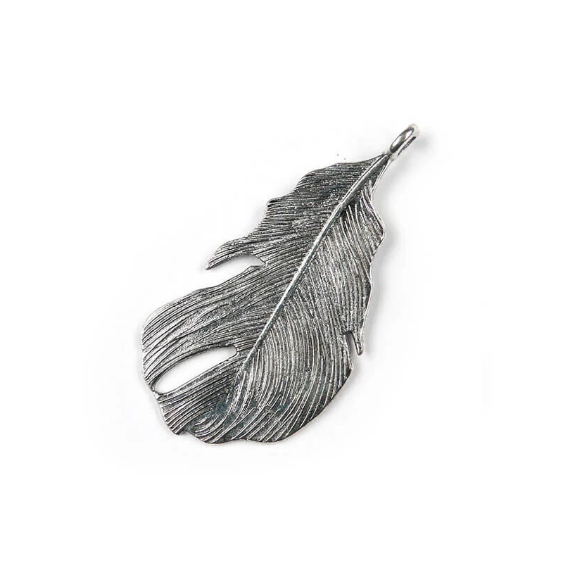 Charm fémdísz, 2 db - madártoll, széles