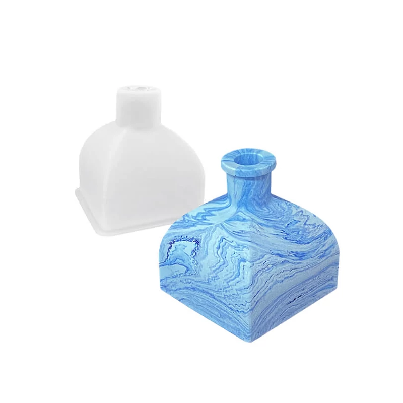 Jesmonite szilikon öntőforma akril- és műgyantához - szögletes váza, palack, 7,7x7,9 cm